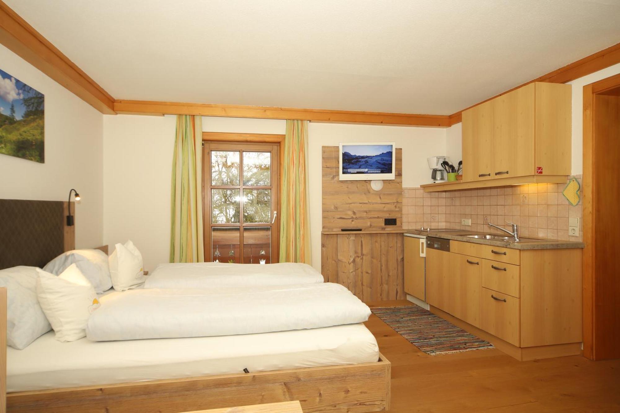 Linarhof Apartment Urlaub Am Bio Bauernhof Хаус-им-Энншталь Экстерьер фото